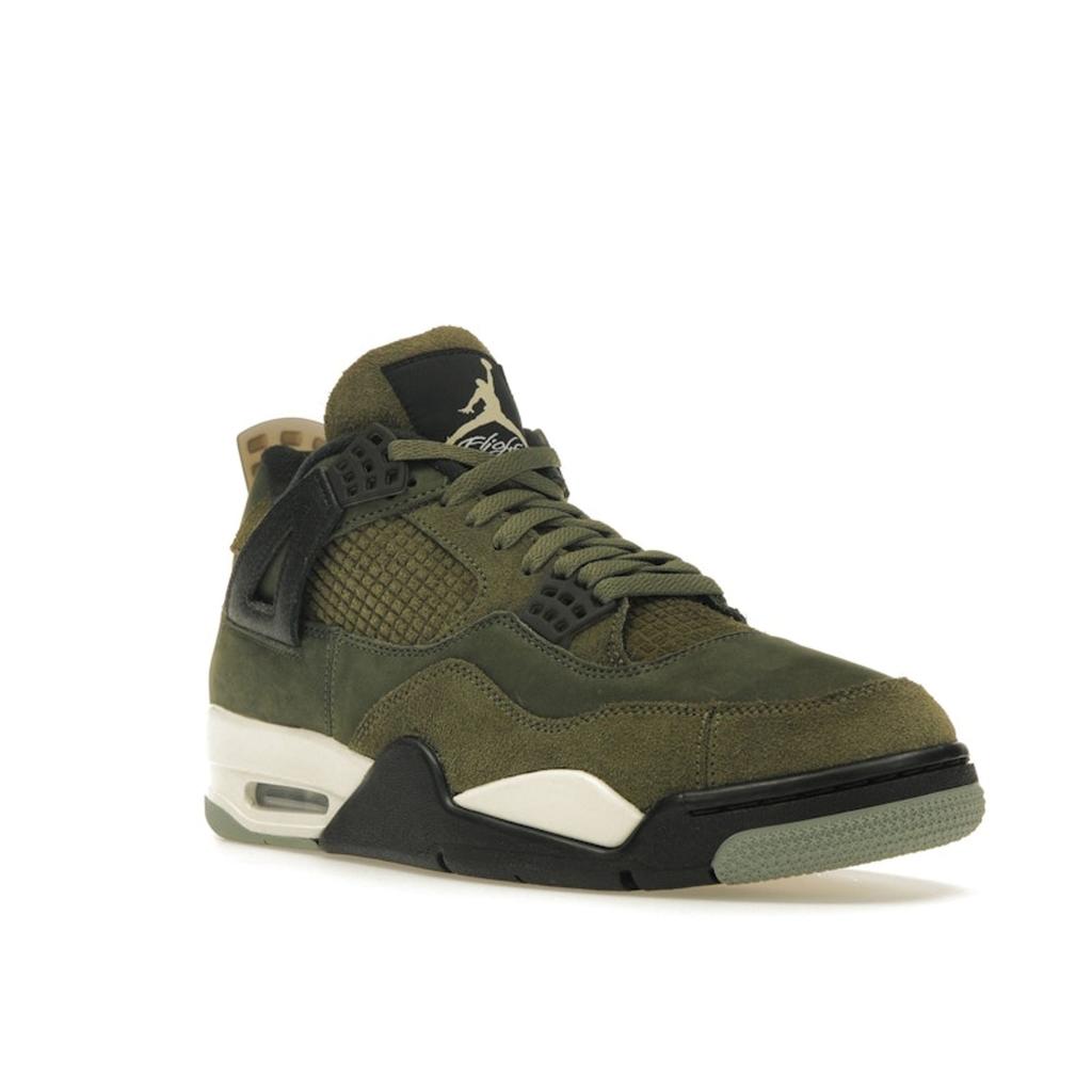 Air Jordan 4 Retro SE Craft Olive Scarpe da Ginnastica da Uomo Verde Medium-Olive Pale-Vanilla FB9927-200