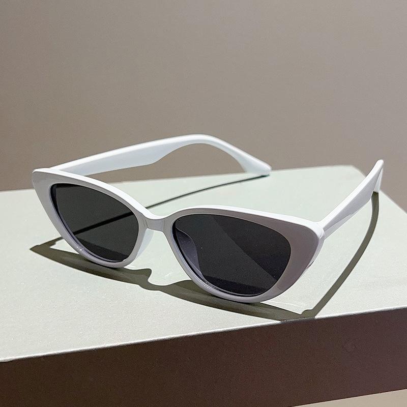 OEC CPO Cat Eye Sunglasses Small Frame Leopard Color Shades UV400 Fashion Sun Glasses for Women Trending Eyewear for Men 2025