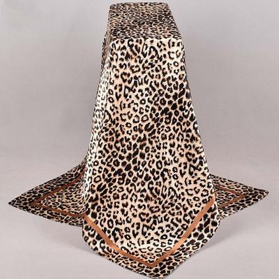 Foulard Cheveux 90*90cm Mode Designer Femme Belles Fleurs Foulard Doux Châle Satiné Mouchoir Carré Foulards Soie Cou Foulard Tête