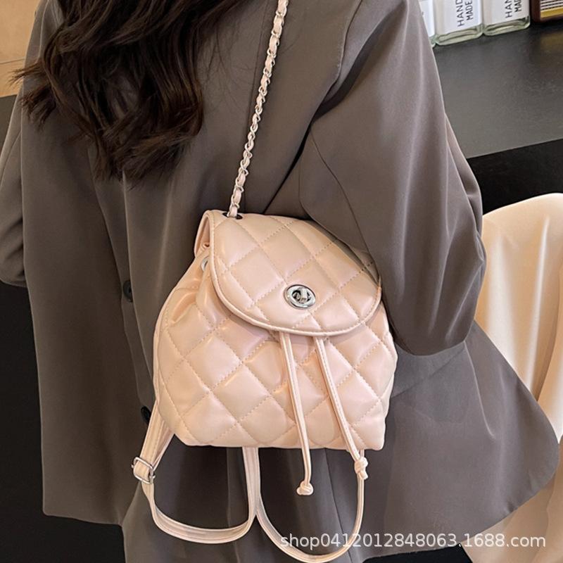 Korean Version Ins Backpack Bag Women's 2025 New Fashion Diamond Commuter Shoulder Bag Niche Design Travel Bag