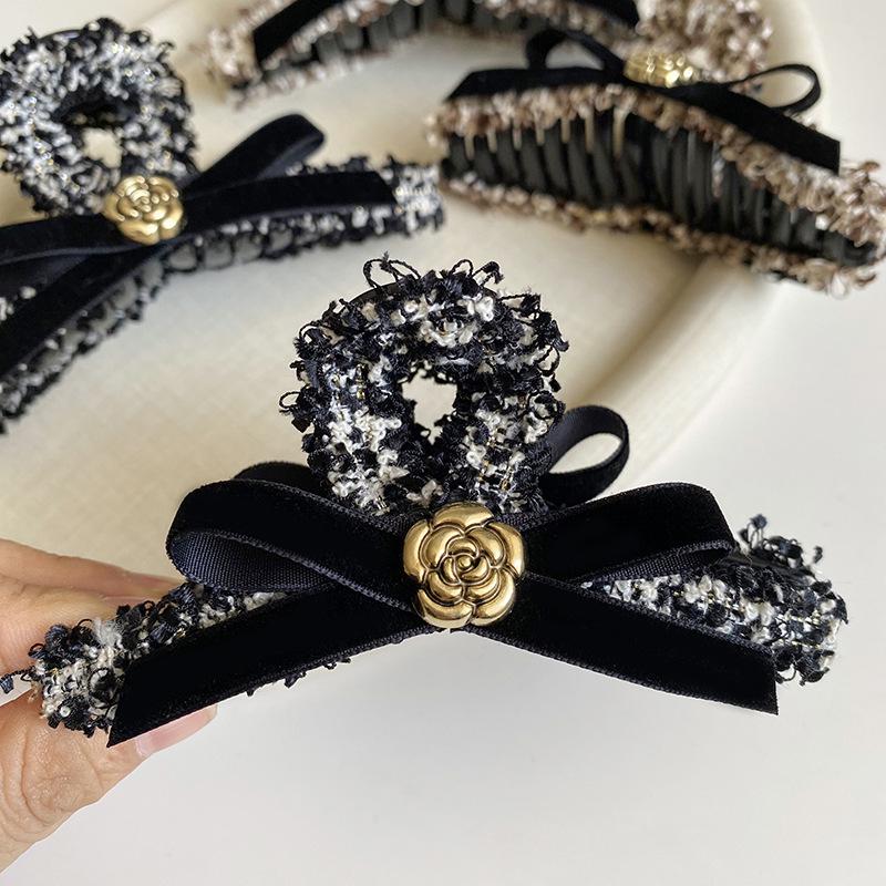 Hochwertige Kamelien-Haarspange - Herbst- & Winter-Chic im französischen Stil