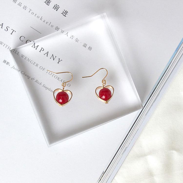 Minimalist Red Agate Heart-Shaped Drop Earrings: European & American Style, Hollow Design for Women