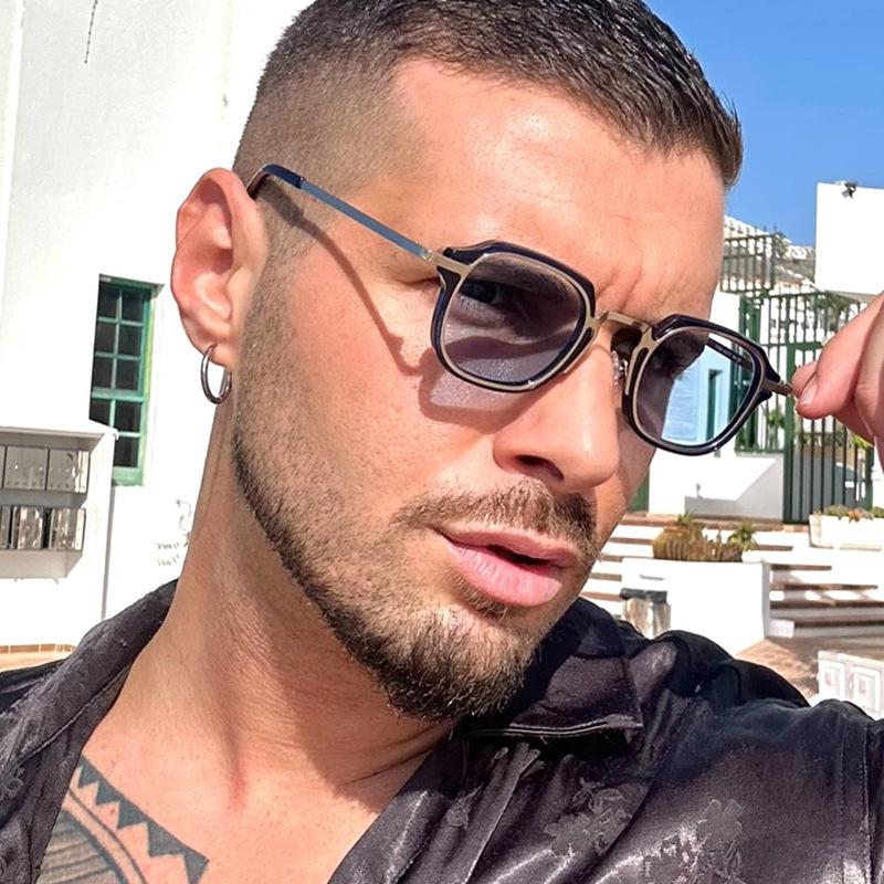  Ins Popular Fashion Small Round Men Punk Sunglasses Retro Women Trending Black Sun Glasses Gradient Shades