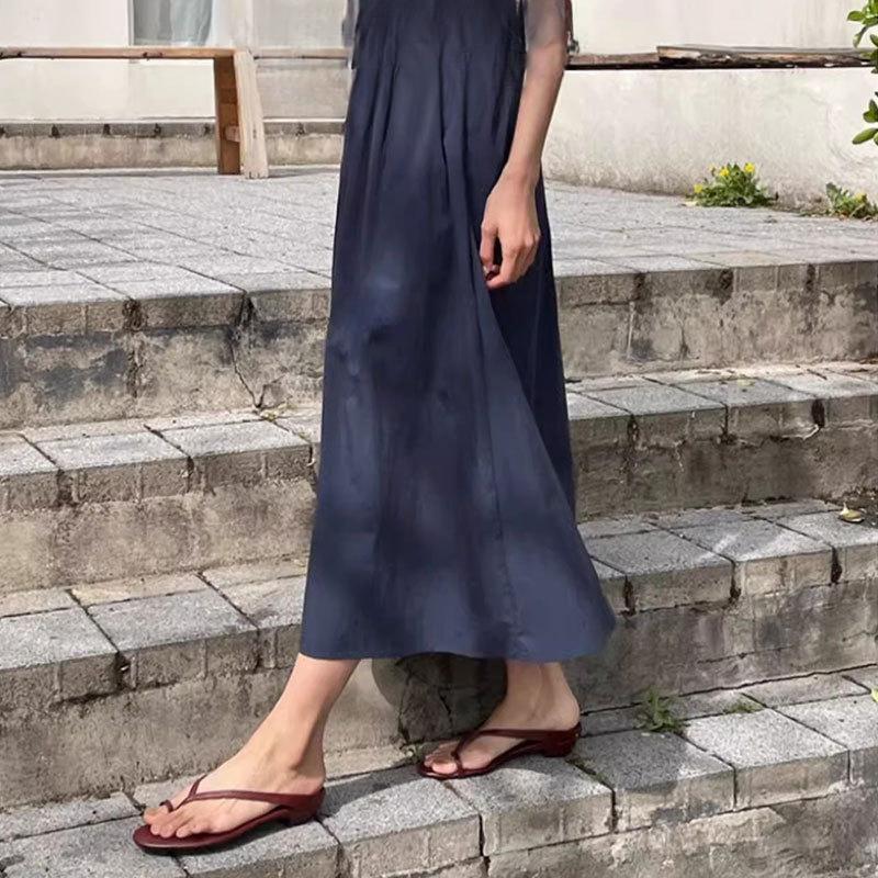 Niche Low-heeled Shoes Flip-flops Beach Wedge Heels and Cool Slippers