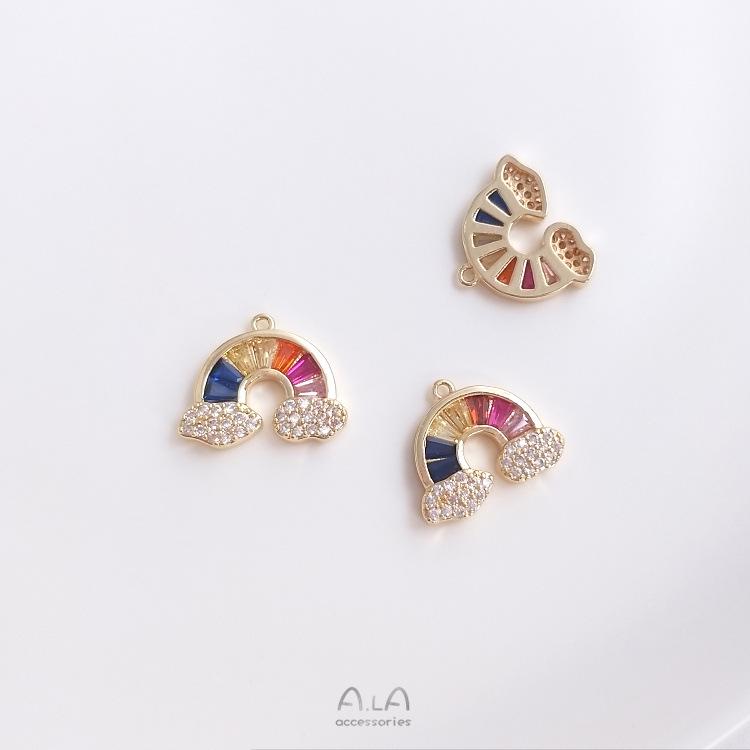 Kolczyki/naszyjnik z zawieszką w kształcie kwiatu z tęczowym okiem, wypełnione 14-karatowym złotem, z kolorowym cyrkoniem.