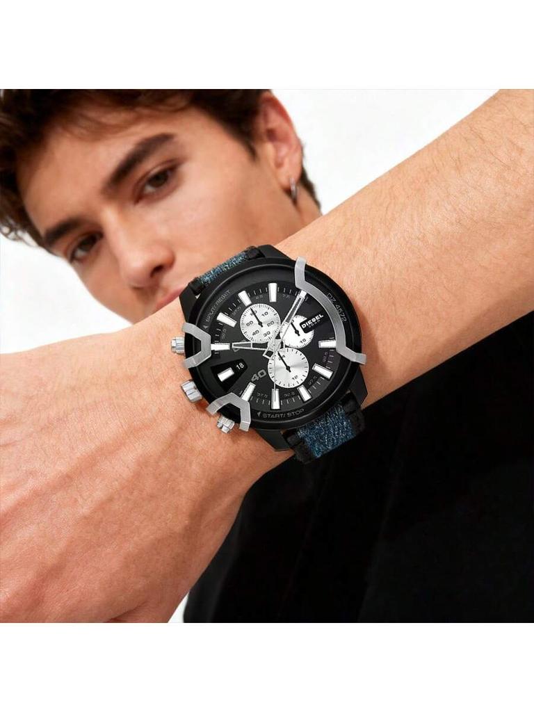 Diesel Griffed Kronograf Erkek Saati – 48 mm Güneş Işığı Kadran Kronograf Alt Kadranları, Tarih Göstergesi, Paslanmaz Çelik Kasa ve Bilezik ile – DZ4572