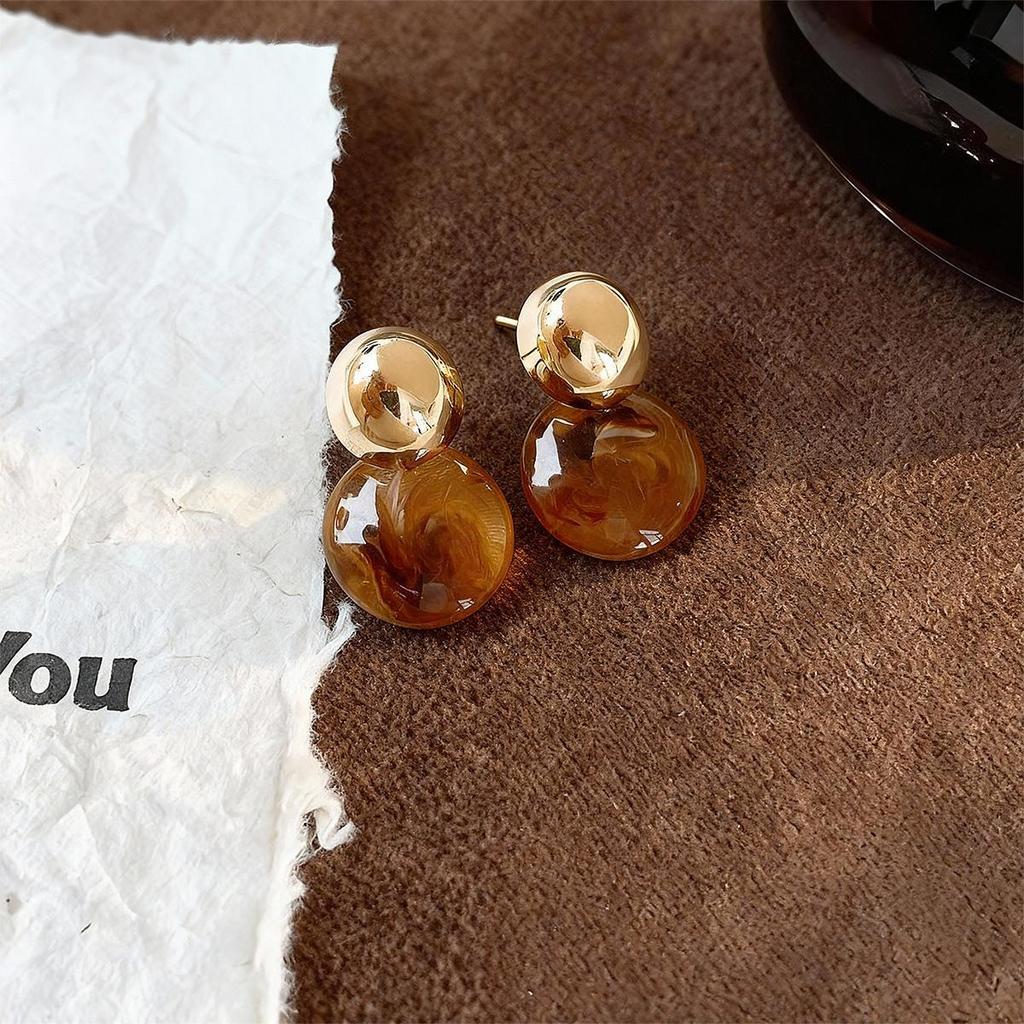 Amber Color Stud Earrings for Women - Retro French Style, Light Luxury Feel, Suited for Square and Round Faces.