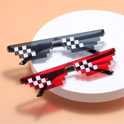 NY Design Rolig Mosaik Solglasögon Thug Life Solglasögon Pixel Svart Retro Gamer Robot Solglasögon Födelsedagsfest Cosplay Favors