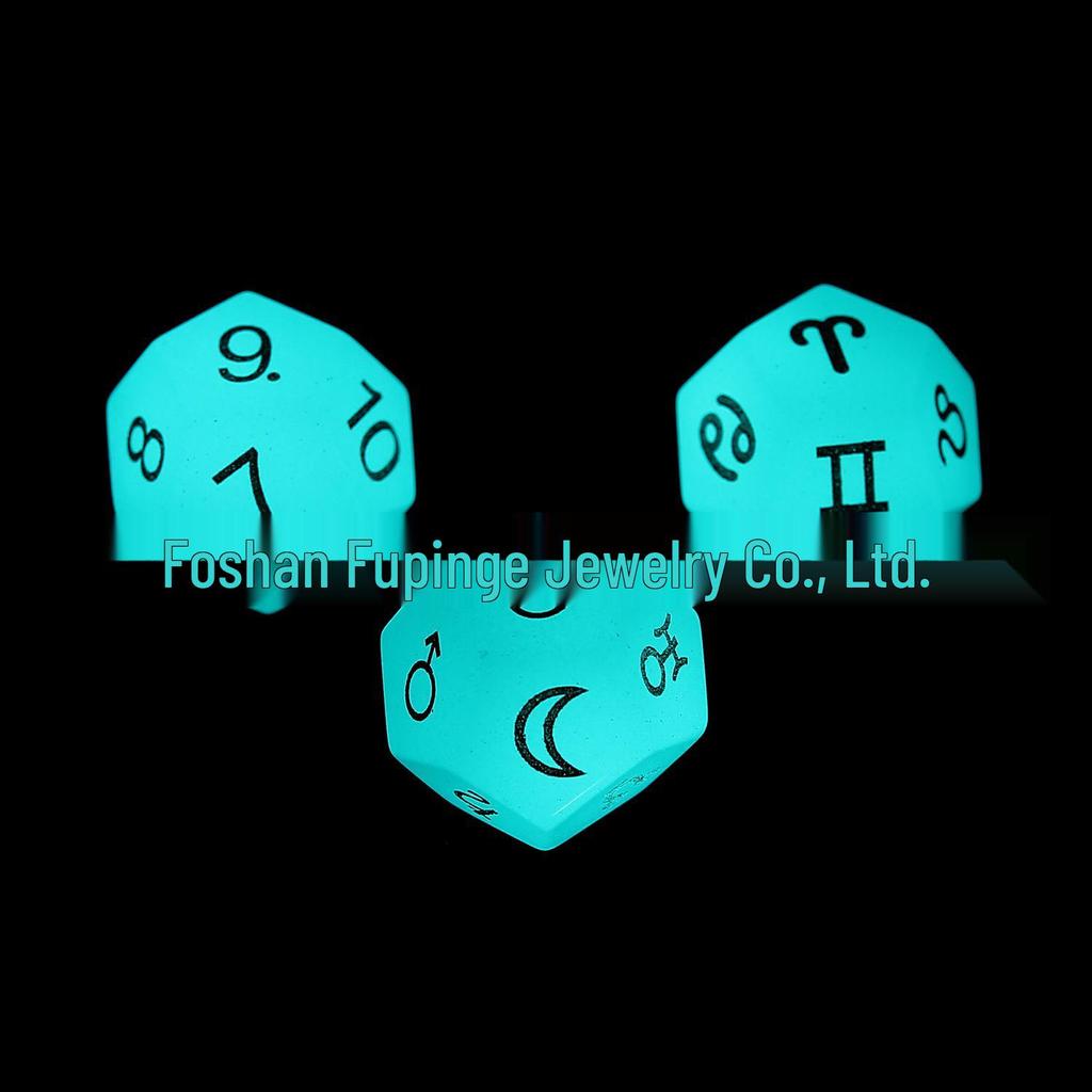 Transgraniczny zestaw kości D12 z naturalnego kryształu kwarcu Zodiak i Tarot