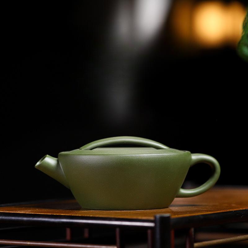 

160ML Classic Yixing Purple Clay Teapot Handmade Pot Raw Ore Green Mud Tea Brewing Kettle with Infuser Zisha Teaset Teaware Gift