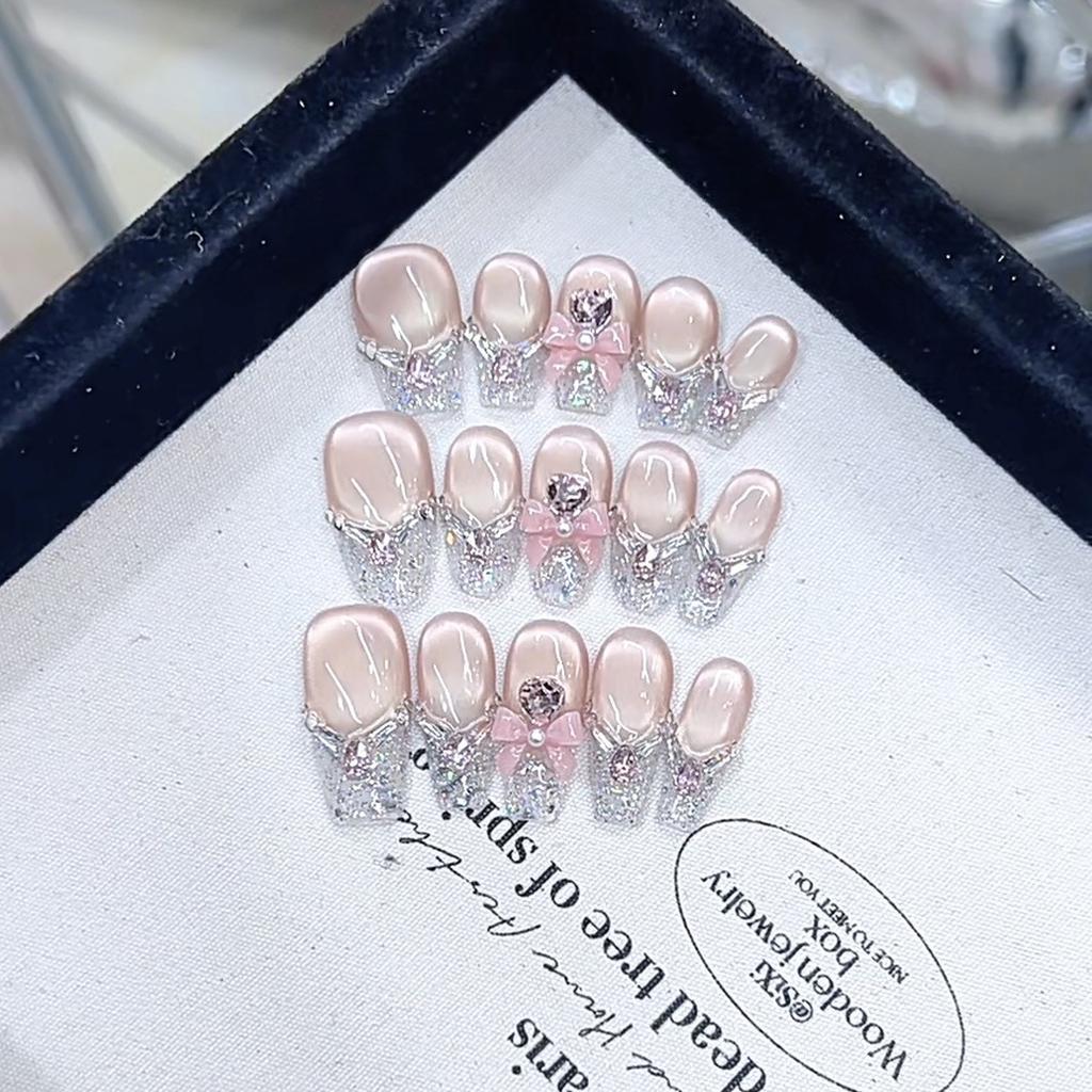 Pure Hand-woven Armor Bow Lolita Three-dimensional Hand-painted Butterfly Cat Eye Nail Art Patch