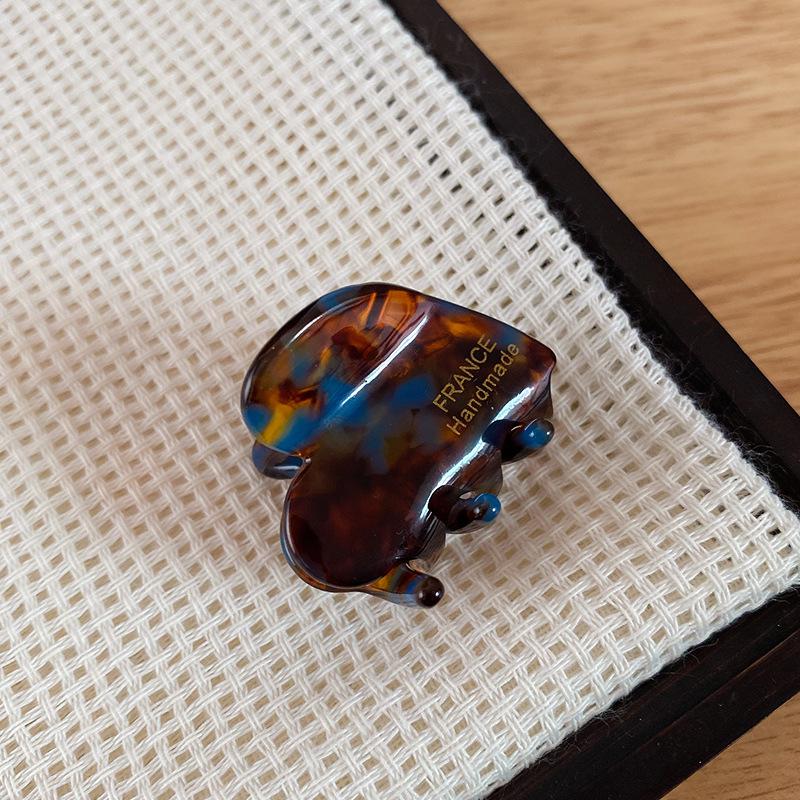 

Ацетатный маленький зажим-крабик для волос в форме сердца для женщин - Ретро французская заколка для прически принцессы и челки.