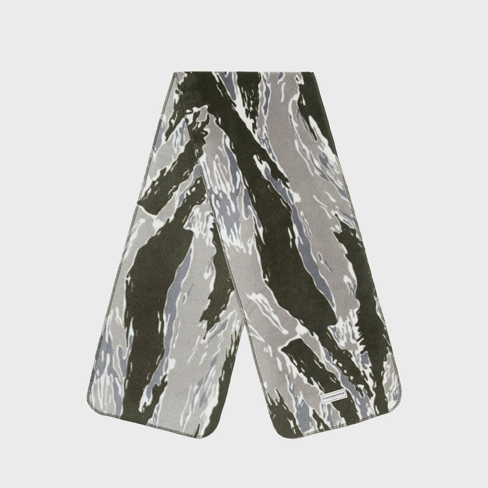 ThIs Is Never That Fleece Scarf Olive F