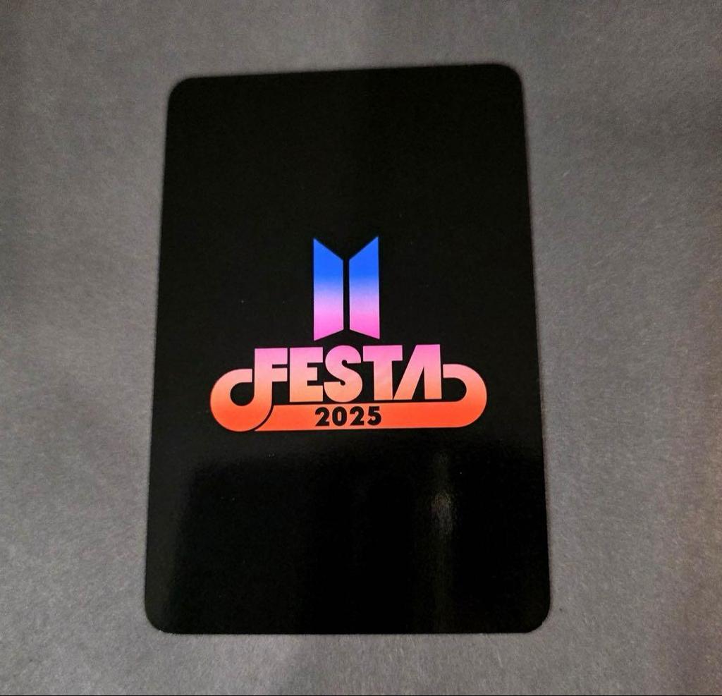 [USED] Taehyung V V BTS FESTA ARMY ZONE Trading Card 2025