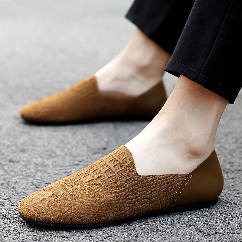 FashionShoes Men Loafers Slip On Fashion Breathable Lazy Peas Shoes Outdoor Italian Genuine Leather Moccasins Casual Shoes for Men