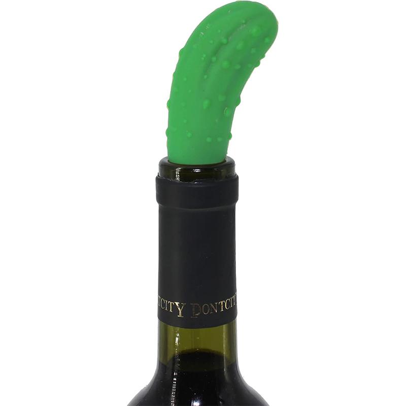 Funny Cucumber Silicone Wine Stopper Reusable Pickle Wine Bottle Stopper Kitchen Bottle Covers for Beer Drinks JT477