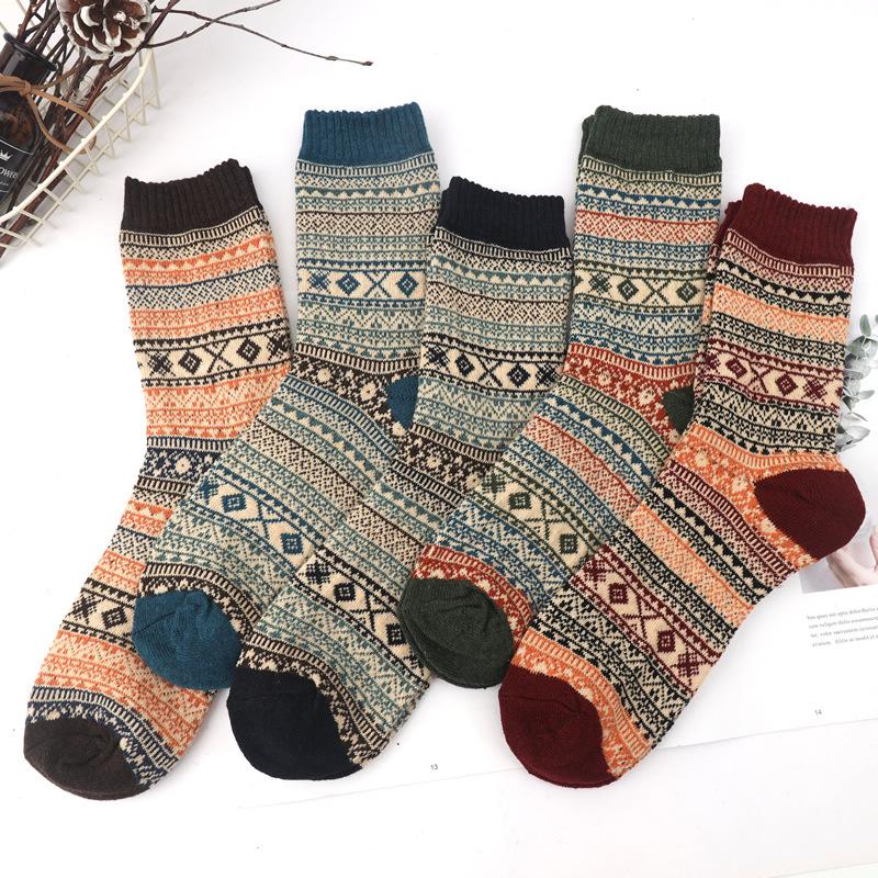 5 Pairs Winter Men's Socks Thicken Sheep's Wool Socks Warm Women Retro Style Colorful Fashion Man Socks for Snow Boots