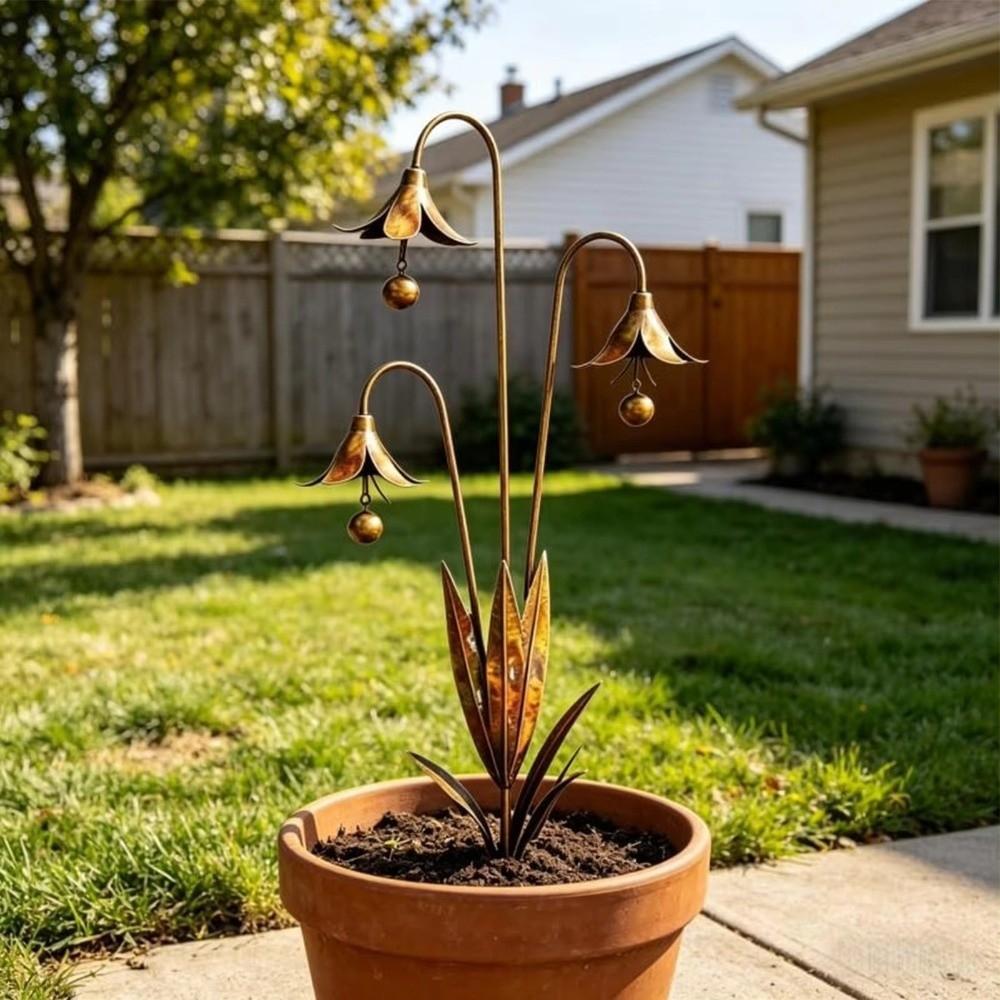 Iron Art Metal Flower Garden Stake Flower Shape Garden Sculpture Floral Stake Ornament  Patio