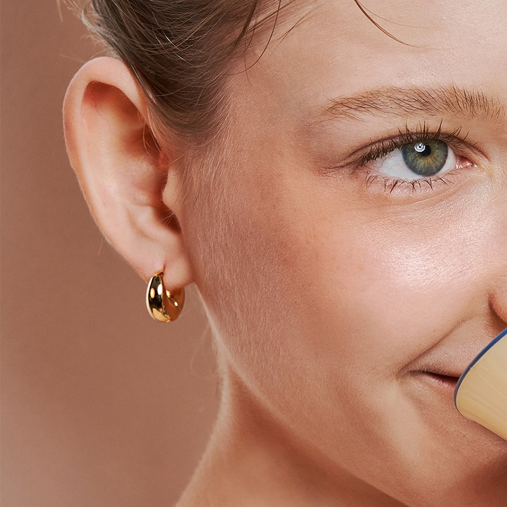 [Hei][Worn by Yura, Jung Eun-chae, Gong Seung-yeon, Jang Na-ra, Shim So-young, and Han Hye-jin] Full Moon One-Touch Earring