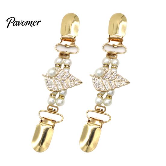Elegant Scarf Clasp 2Pcs Vintage Sweater Clips for Women Girls, Retro Faux Pearl And Rhinestones Cardigan Clips, Collar Pin Dresses Shawls, Adjustable