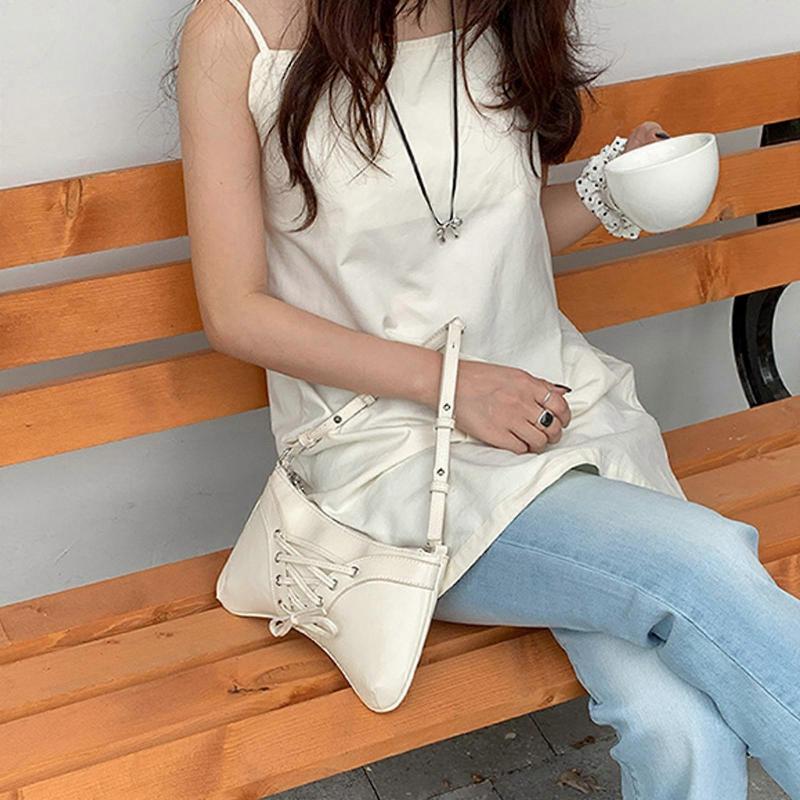 PU Leather Shoulder Bag Sweet Bows Armpit Bag Small Crossbody Bag Versatile Handbag Underarm Bag for Women Girls Silver