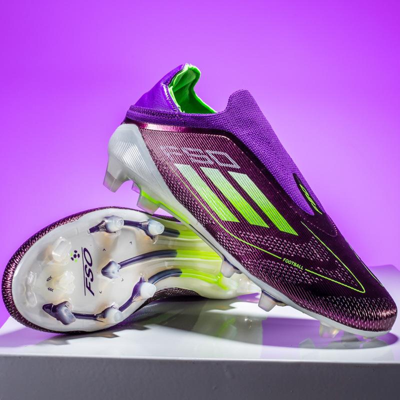 Football Shoes Low Top European Cup Game Shoes Long Nails Lawn Shredded Nails Indoor Football Shoes 35