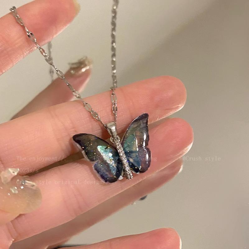 Color Butterfly Pendant Collarbone Chain Women's High-end Design Sense Trendy Fashion Personalized Accessories Light Luxury High-end Necklace Women