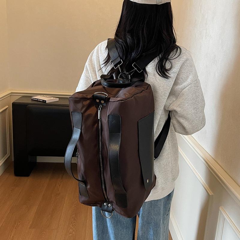 Large Capacity Outdoor Duffel Bag Travel Bag Commuter Hand Shoulder Bag