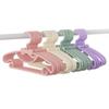 5/10/20 stücke Kinder Kleiderbügel Racks Tragbare Kunststoff Display Kleiderbügel Winddicht Kinder Mäntel Kleiderbügel Baby Kleidung Organizer