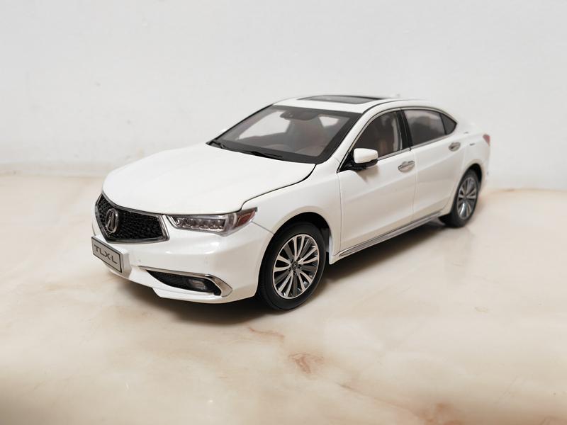 

1:18 Модель седана TLX-L Литой металлический сплав Модель-симуляция автомобиля Коллекция Игрушка Подарок Дисплей