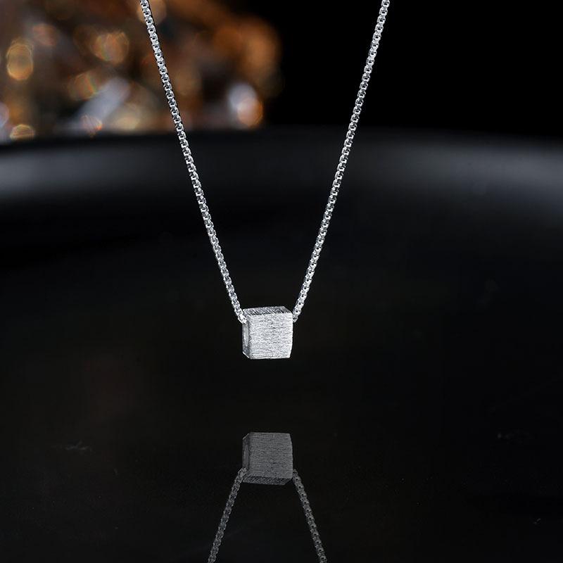 Brushed Cube Sugar Pendant Necklace For Women Minimalist Delicate Layering Chain Small Dainty Student Jewelry