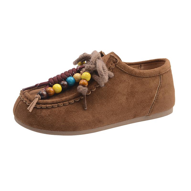 Retro beaded flat bottom women's new comfortable and light lazy one-pedal casual kangaroo shoes