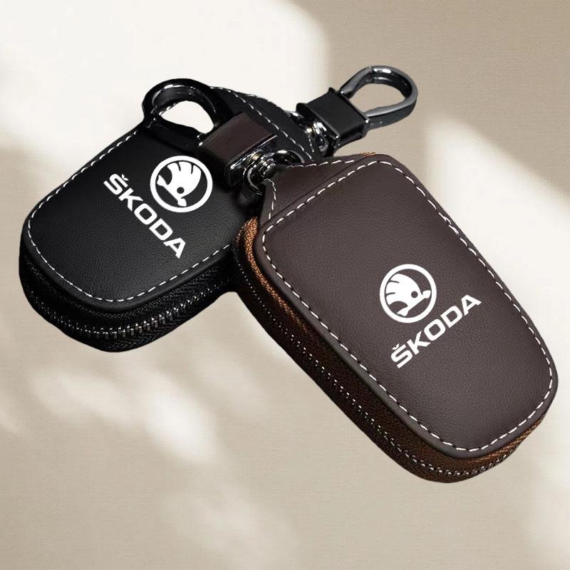ERQY8 Leather Car Key Case Cover for Skoda Superb A7 Kodiaq Octavia A8 2021 Leather Shell Fob Holder Keyless Accessories