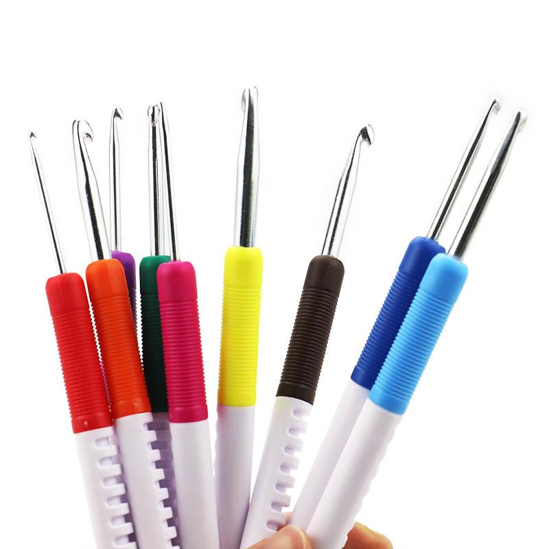 9pc/set Knitting Needles, Sweater Crochet Needles, Curved Handle Muliticolor Crochet Hooks, DIY Weaving Sweater Tool Set