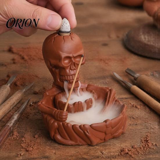 Soporte Quemador de Incienso Esqueleto, Soporte de Conos de Cascada de Flujo Inverso, Difusor de Varillas Artístico de Calavera Gótica para Decoración del Hogar de Halloween, Accesorio de Meditación