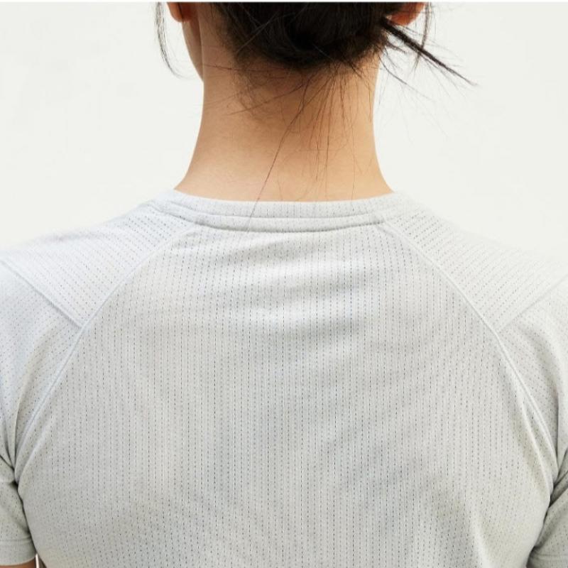 New Balance Tee Kqj Nbnee2p232 15 Femmes S athlétisme Course Manches Courtes