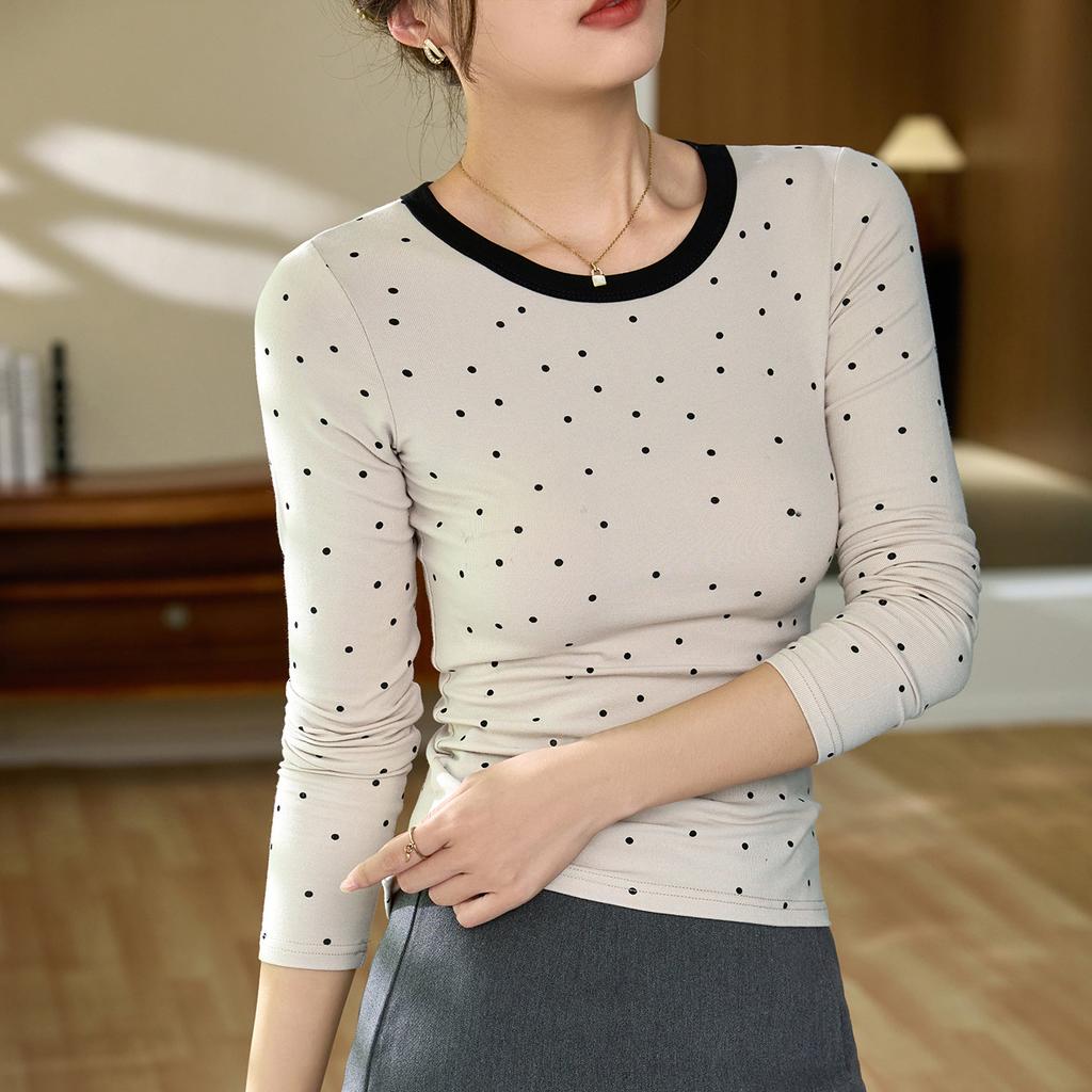Age-reducing Playful Polka Dot T-shirt for Women Long-sleeved Autumn Clothes Contrasting Slim Base Shirt