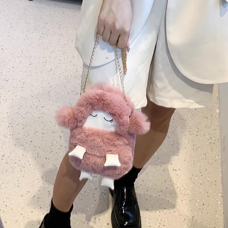 

1 шт. Милая сумка-овечка, пушистая сумка, нулевой кошелек 2024 года, новинка осени и зимы, милый плюшевый игрушечный рюкзак с цепочкой, сумка через плечо розовый