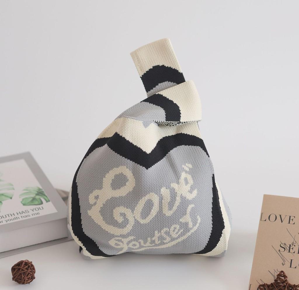 Trendy Knit Bucket Bag For Women Soft And Spacious Tote Bag With Eye-catching Patterns Ideal For Daily Wear And Gifts