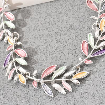 New Colored Leaf Design Necklace Women's Pendant Personalized Alloy Pendant Long Chain Necklace