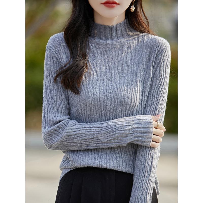 Autumn new long-sleeved round neck bottomed women's clothing thin pleated inside knitted sweater top supply