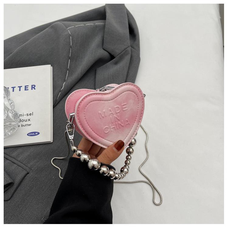 

Summer mini square bag women s 2025 summer new trendy fashion portable love bag versatile shoulder messenger bag розовый