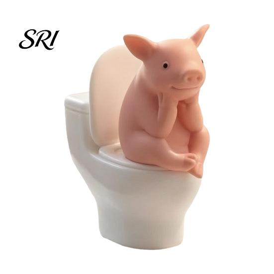 Toilet Pig Statue Miniature Pink Figurine, Sitting on Thinking Collectible Figurine Statue, Cartoon Farm Animal Decoration for Home, Office, Bathroom розовый