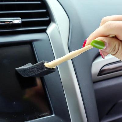 Cura dell'auto – Pennelli, stracci e spugne