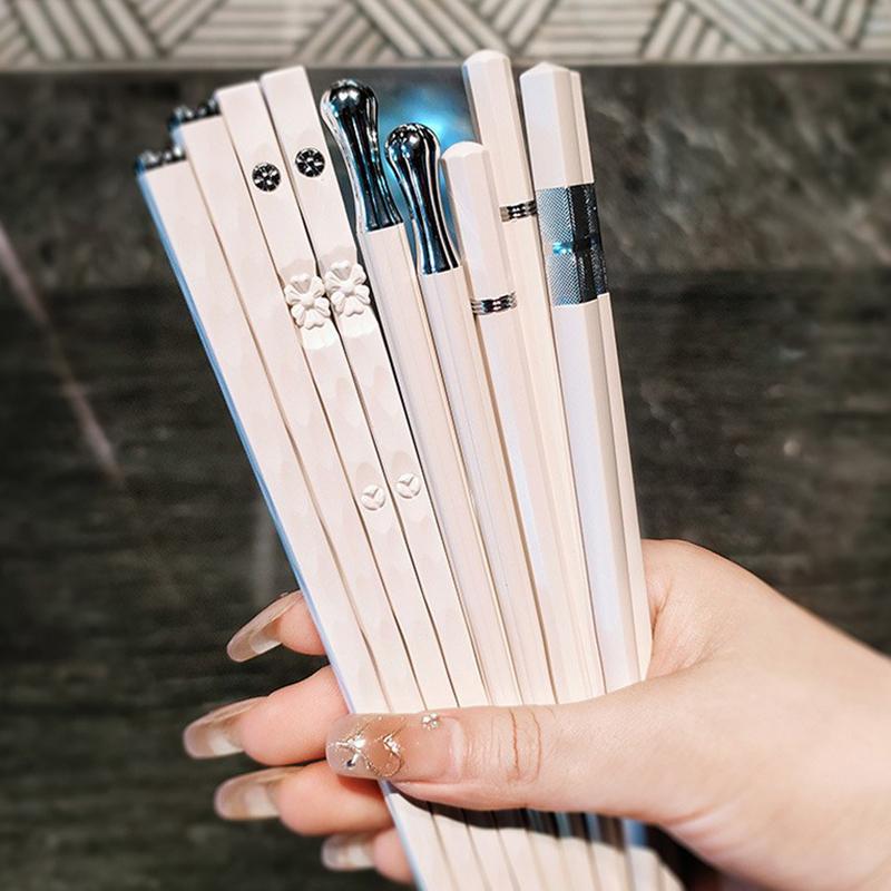 5/10Pairs White Gold Chopsticks Set Healthy Korean Sushi Sticks Chopsticks Reusable Non-Slip Chopsticks For Party Hotel Restaura