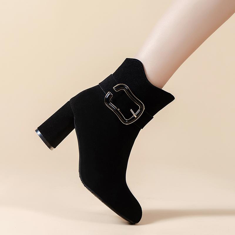 

2024 зимние женские ботинки до середины икры, модная женская обувь с боковой молнией, женская обувь на высоком каблуке с квадратным каблуком, теплые женские ботинки
