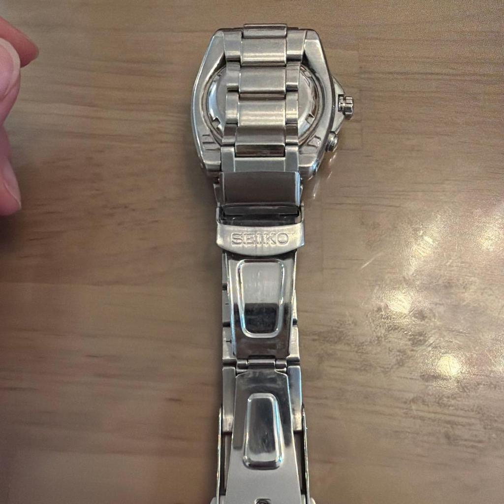 Used SEIKO watch KINETIC SCUBA 200m