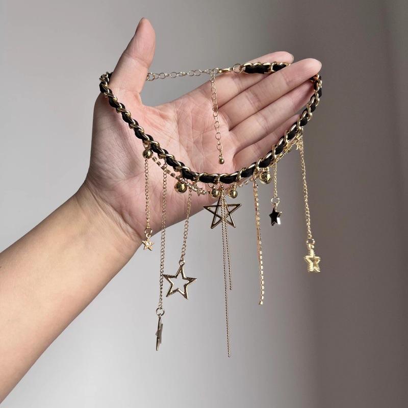 

Trendy Y2K Star Pendant Necklace Vintage Goth Simple Multi Layered Metal Chain Necklace Women Charm Statement Zircon Gifts