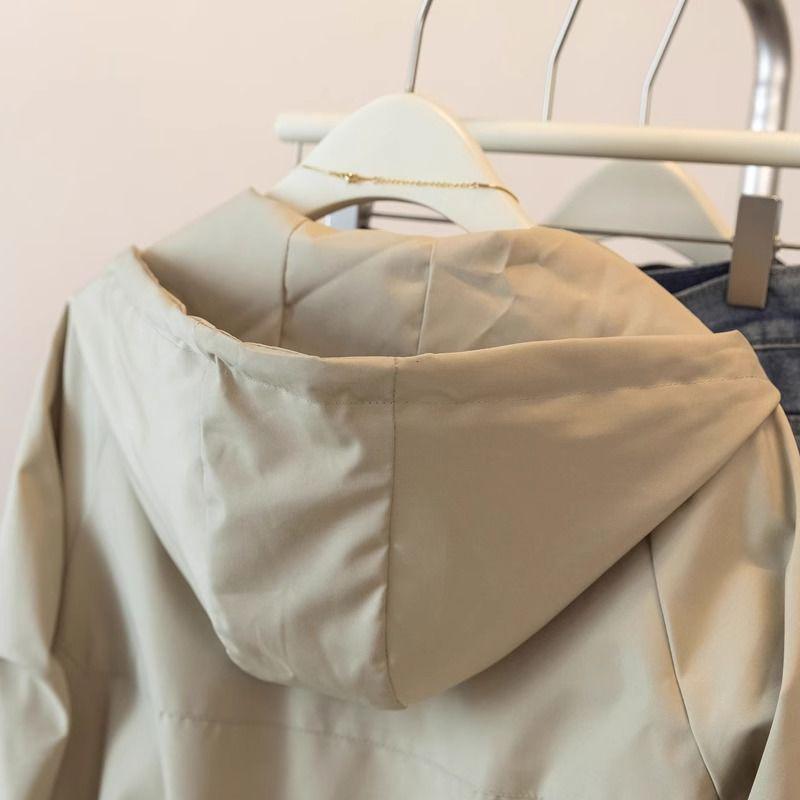 Plus Size 300 Jin Women's Hooded Windbreaker: High-End, Loose, Windproof Baseball Jacket for Spring/Autumn