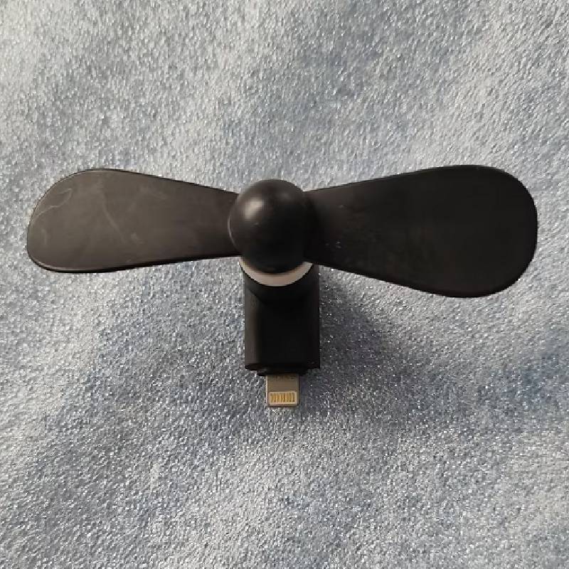 Handheld Usb Mini Fan With Tpe Blades For Travel And Office Use